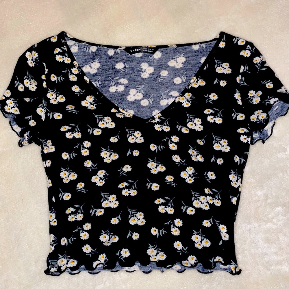 Black Floral Crop Top